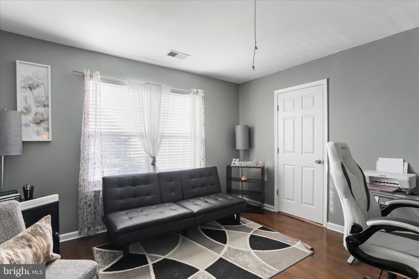 105 Chardin Court photo 27