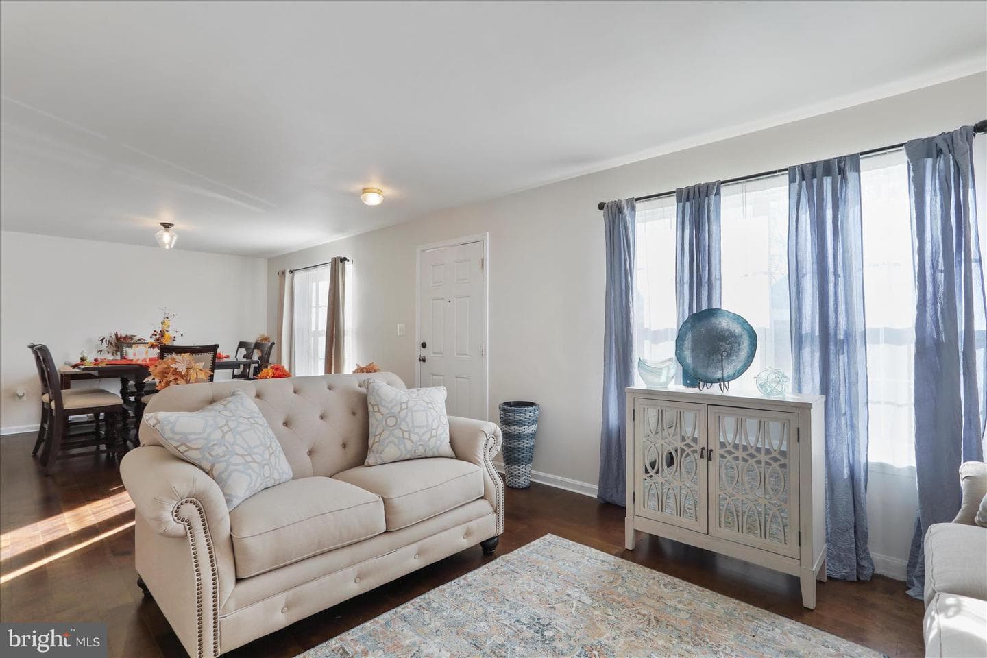 105 Chardin Court photo 7