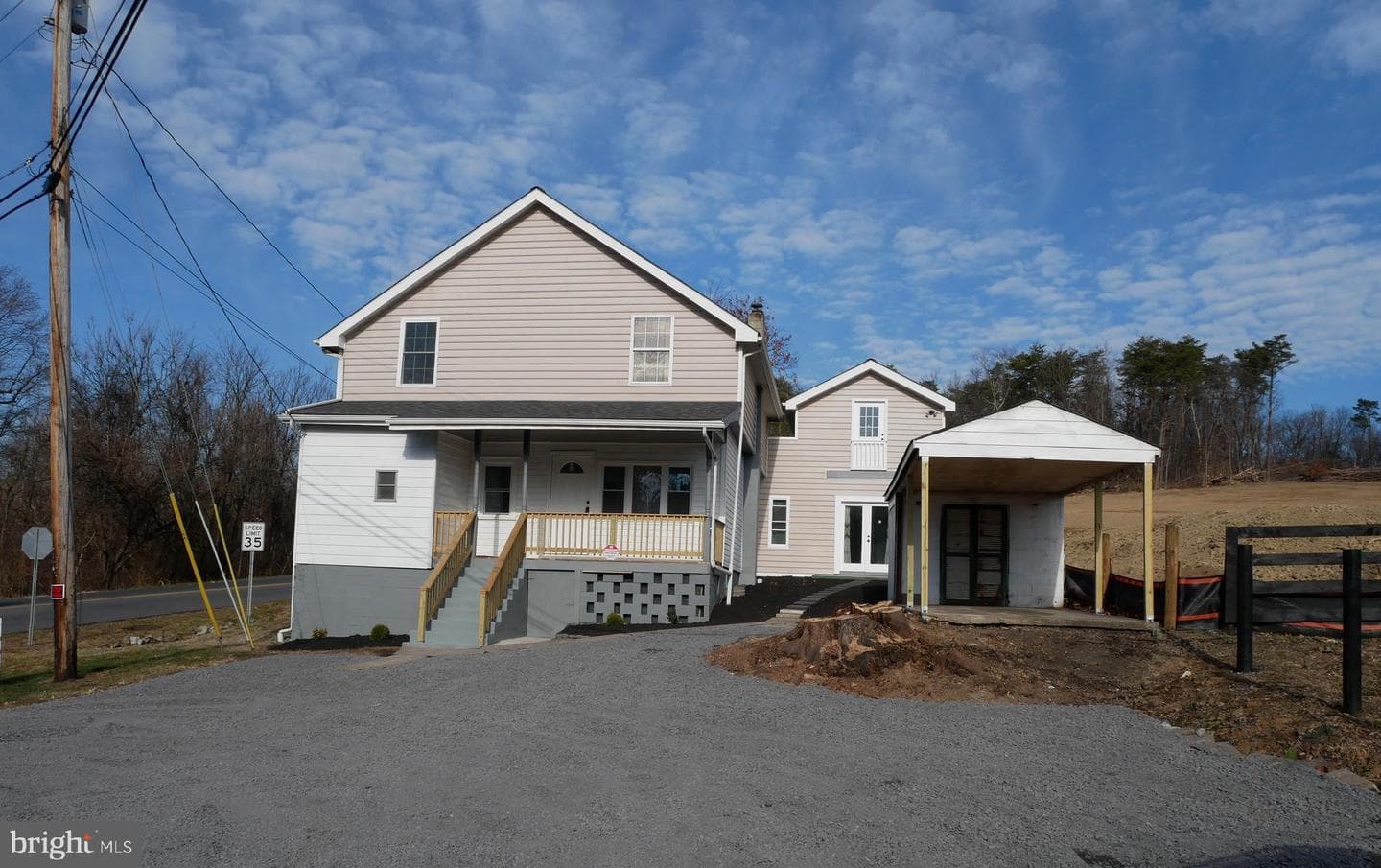 959 Golf Course Road photo 1