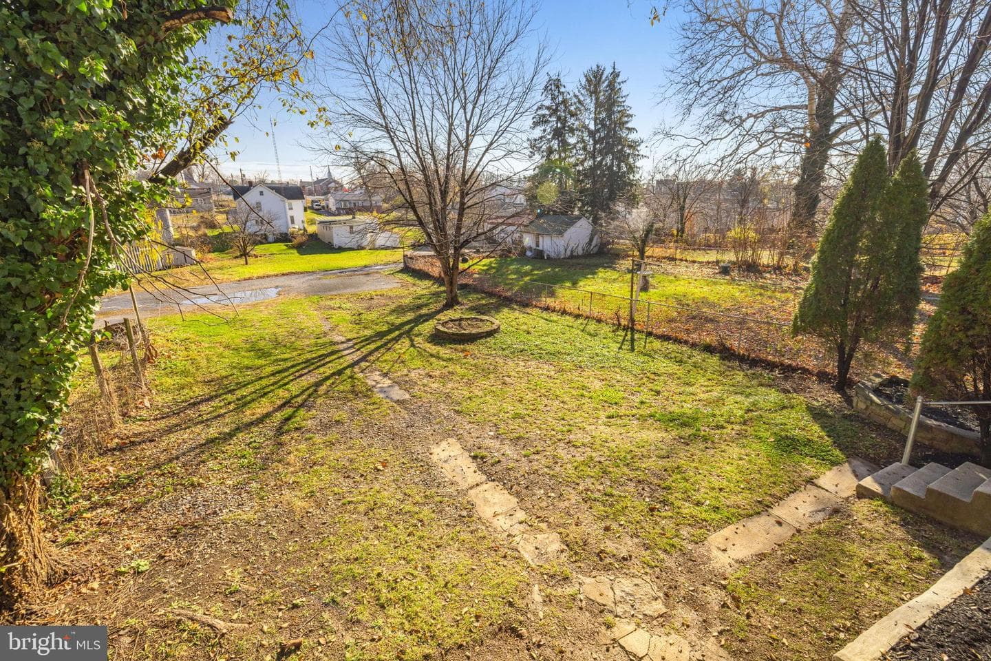 913 N Queen Street photo 64