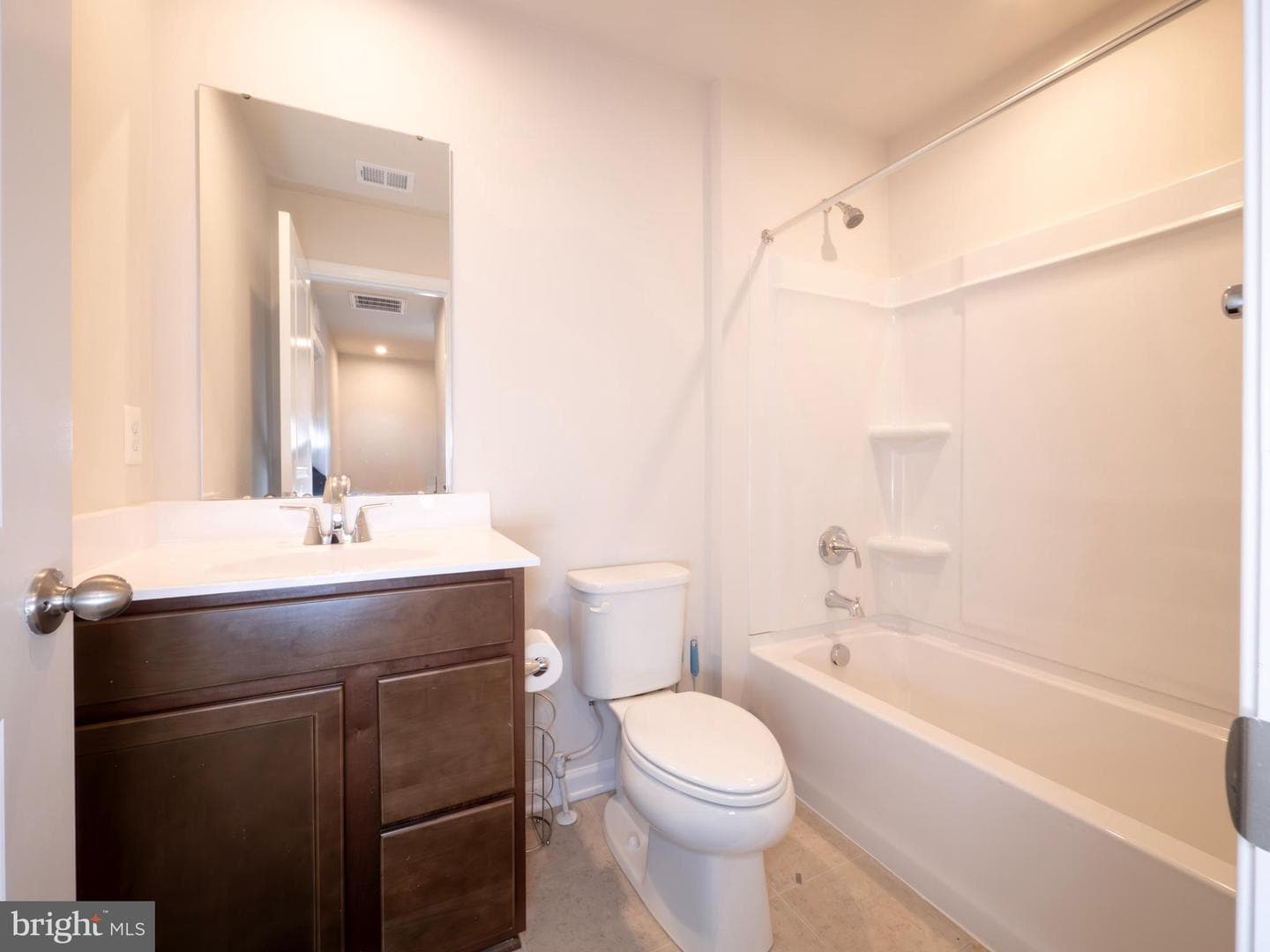 35 Calais Place photo 16