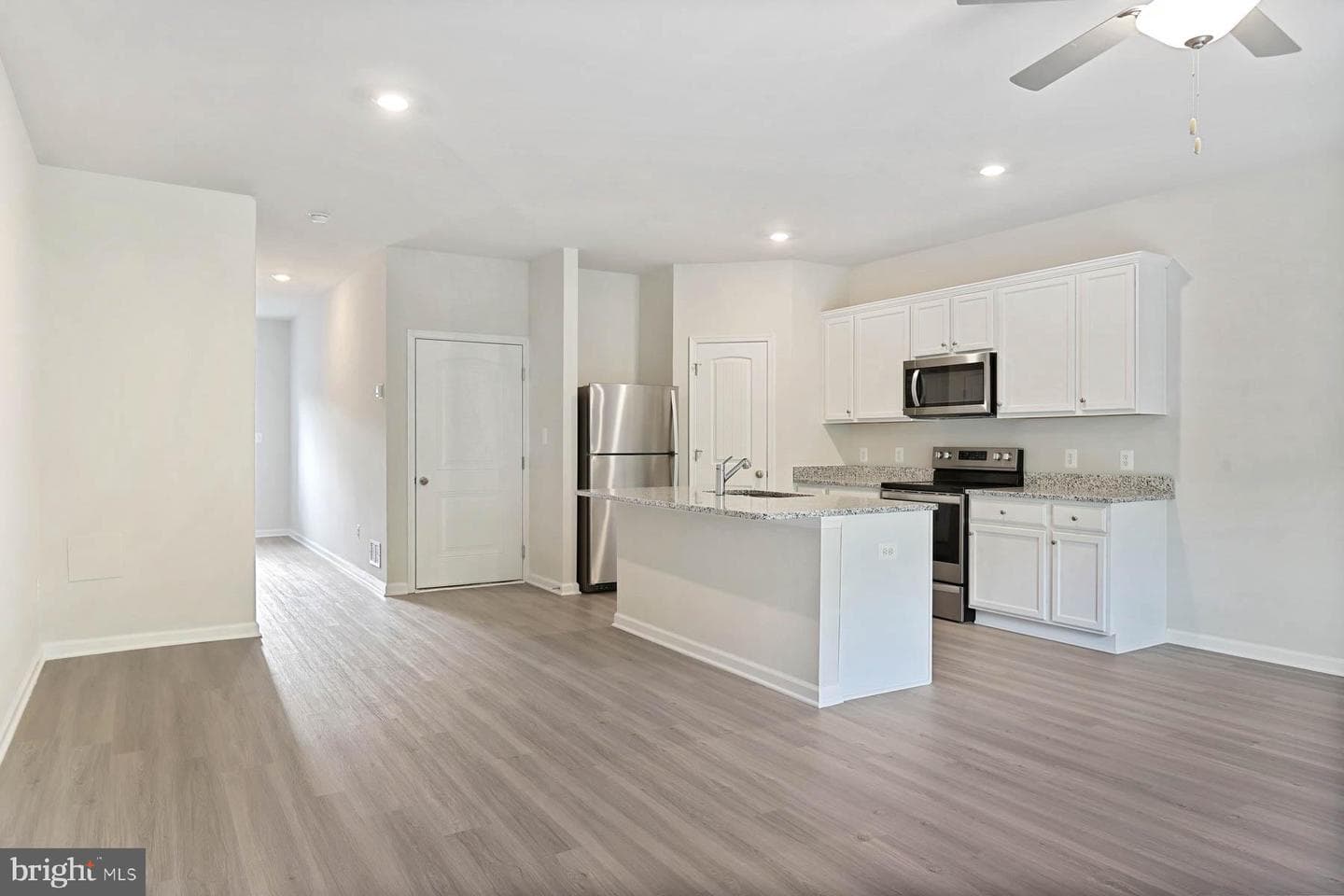 25 Cranston Court photo 4