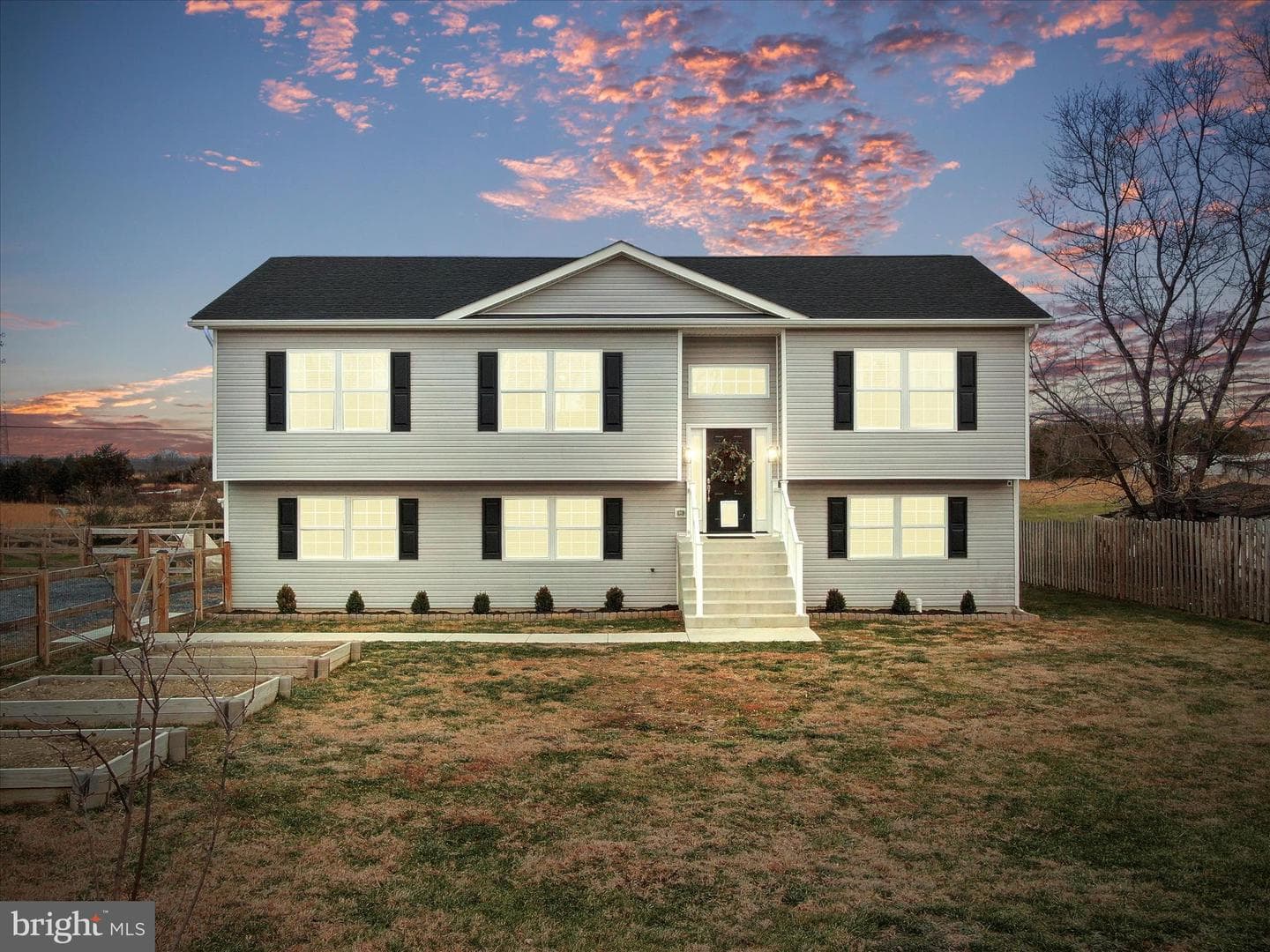 1885 Giles Mill Road photo 4