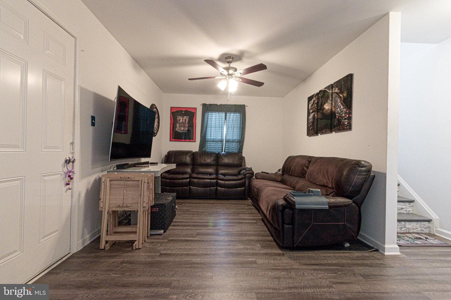 285 Wren Street N photo 46