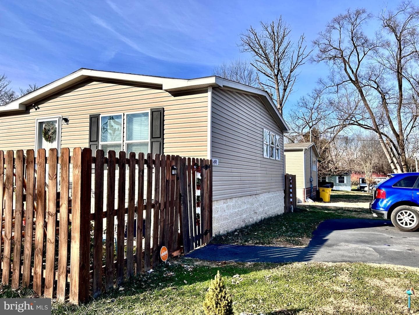 491 Trimble Avenue photo 2