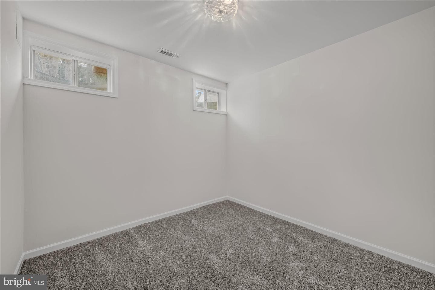 22 Lopez Drive photo 10
