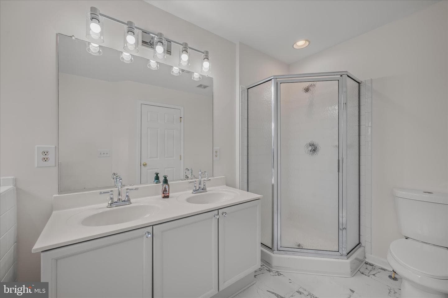 22 Lopez Drive photo 28