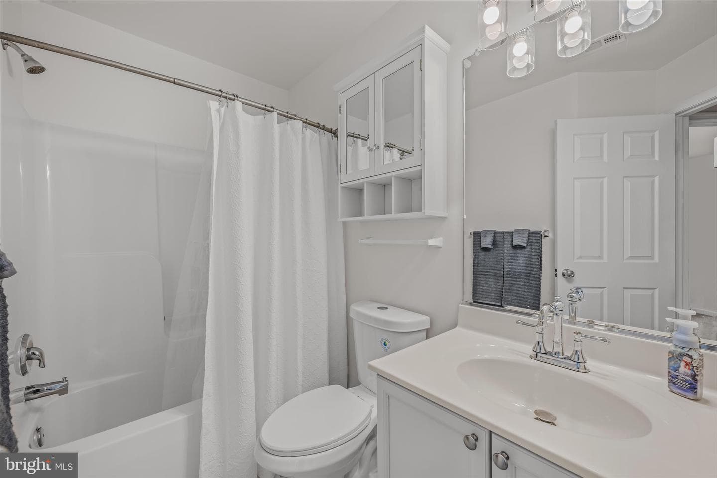 22 Lopez Drive photo 35