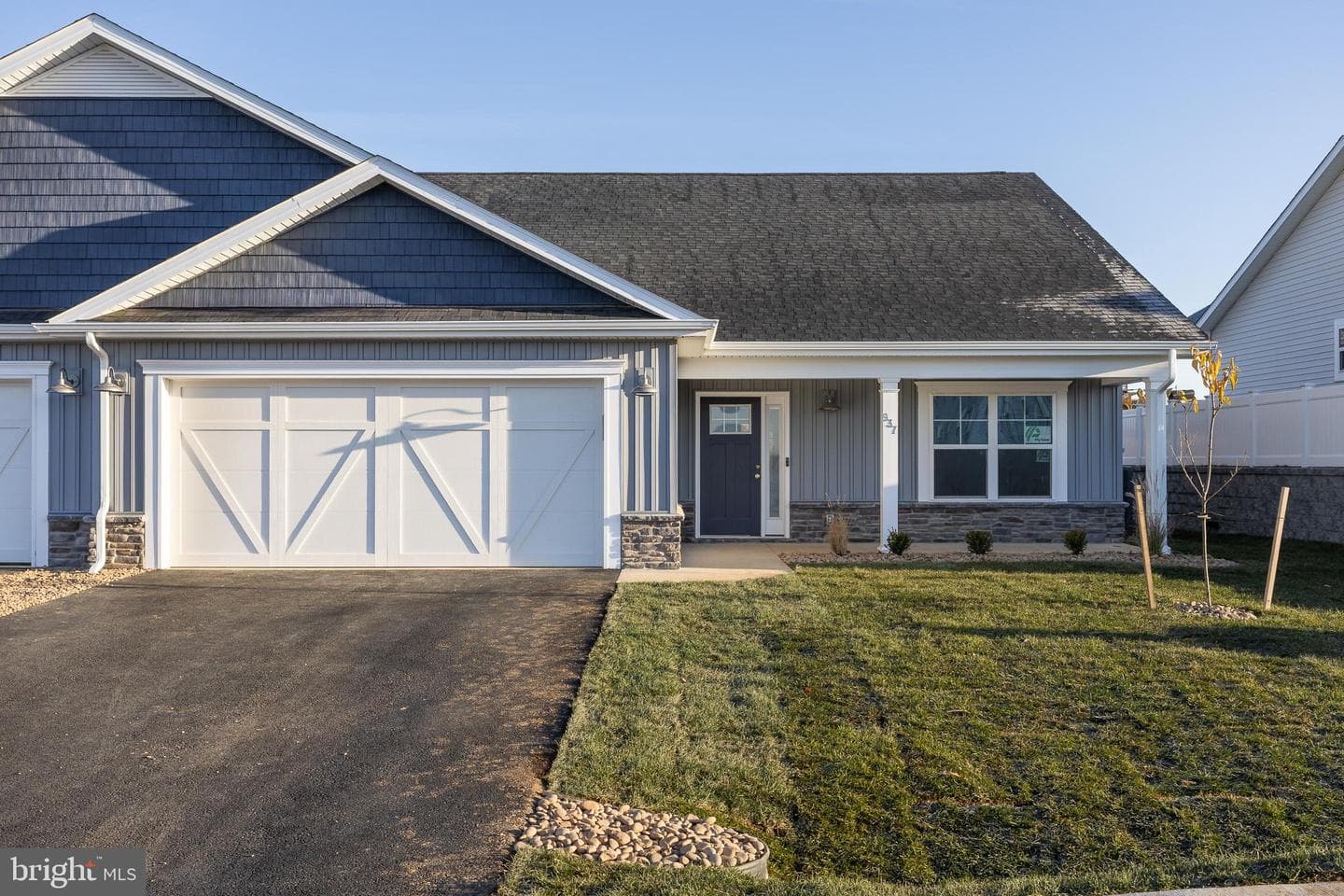937 Otero Lane