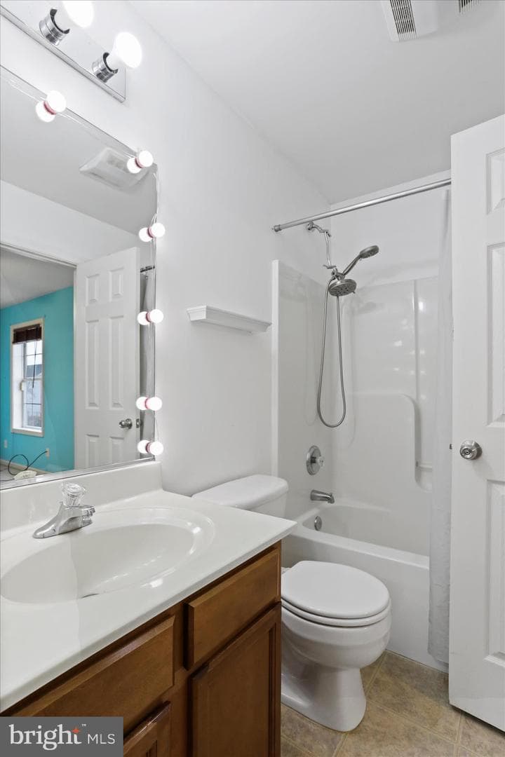 122 Tather Drive photo 13