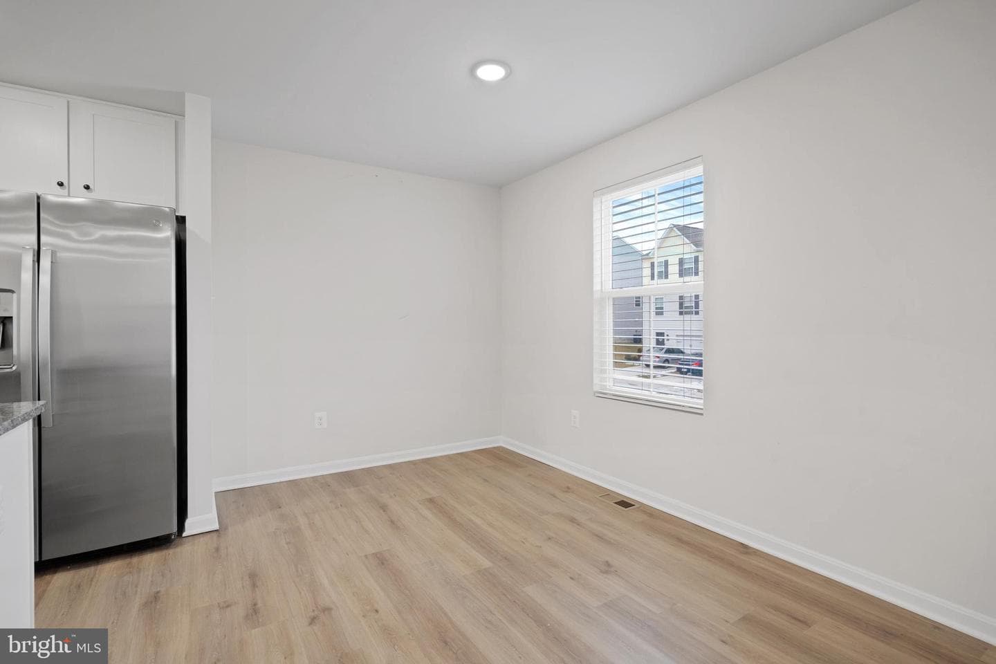 51 Thrower Road photo 18