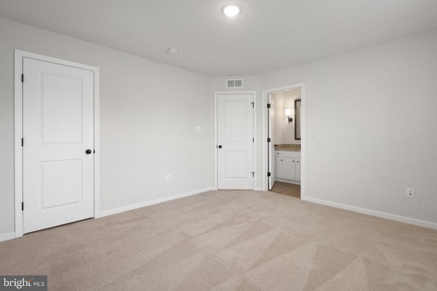 51 Thrower Road photo 23