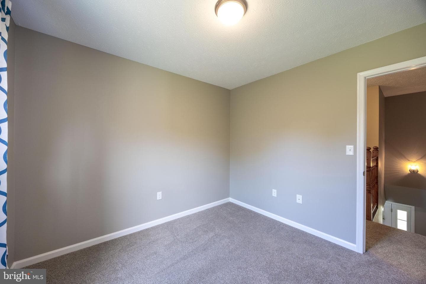 525 Appian Way photo 72