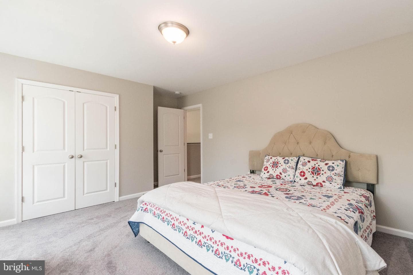 342 Europa Way photo 33