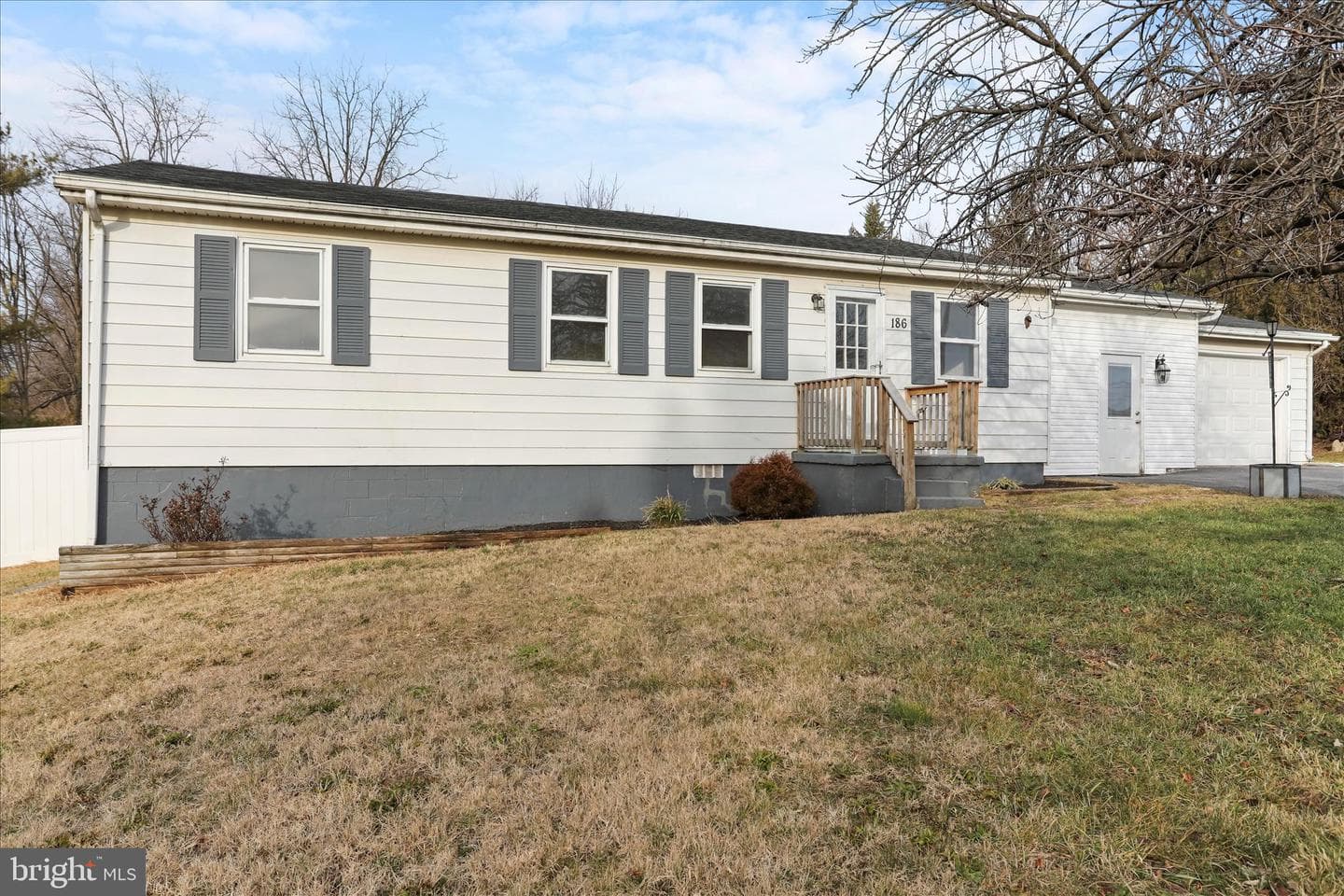 186 Talbott Avenue photo 1