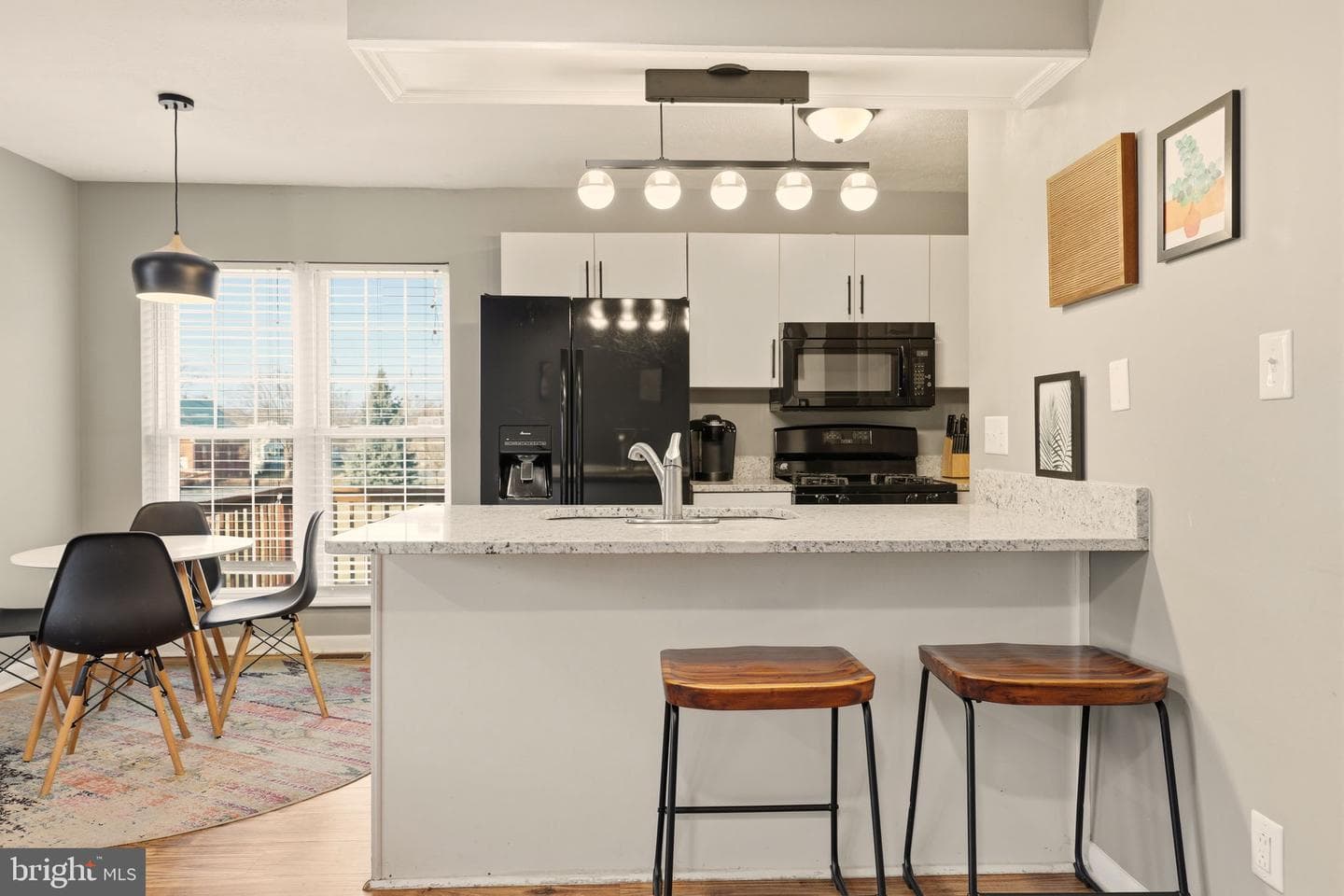 1107 New York Avenue photo 13