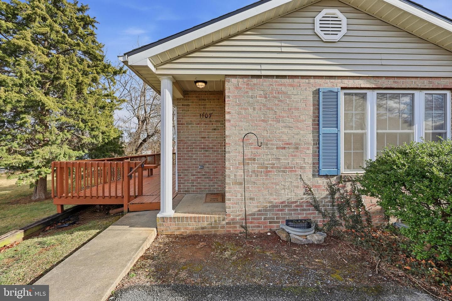 1107 New York Avenue photo 4