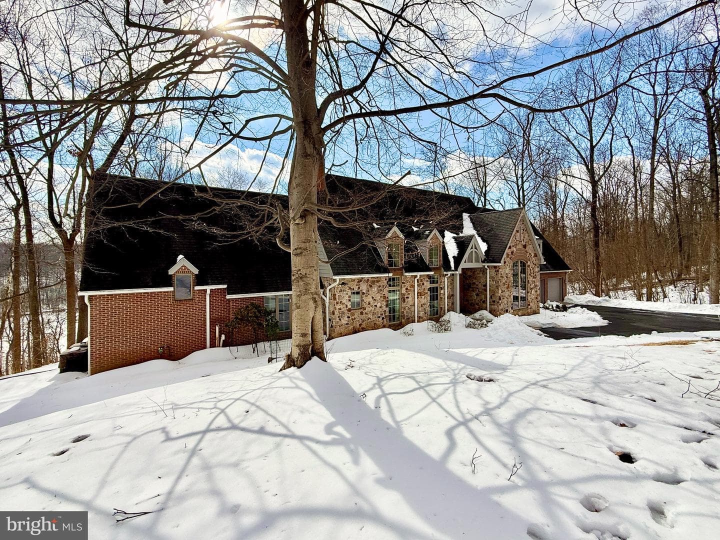 812 Steeple Chase Lane photo 5