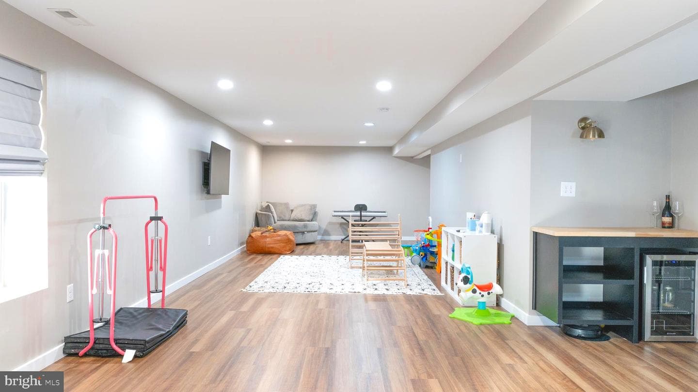 33 Twickenham Drive photo 33