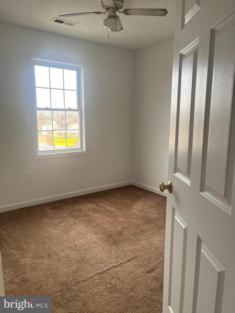 17 Electra Court photo 8