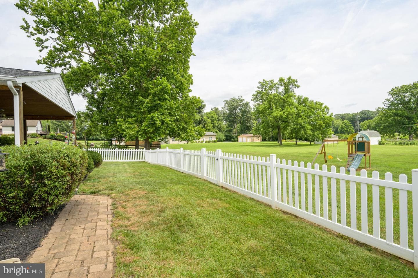 37 Tilburg Lane photo 11