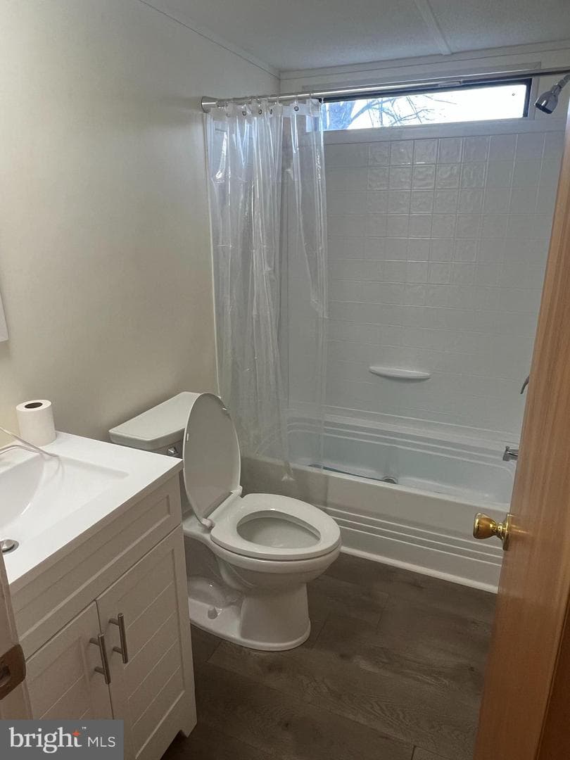 202 Janesa Drive photo 5