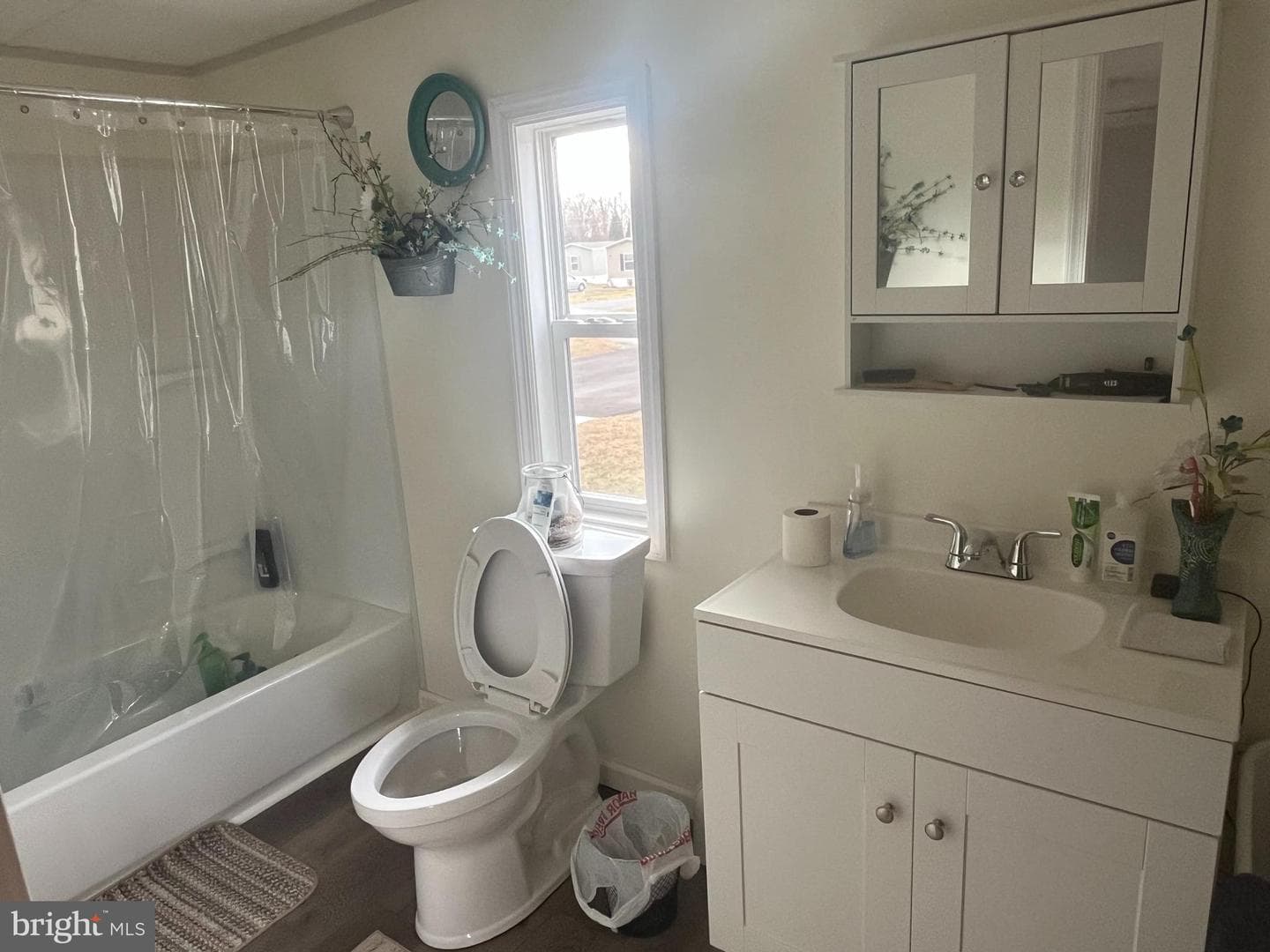 202 Janesa Drive photo 8