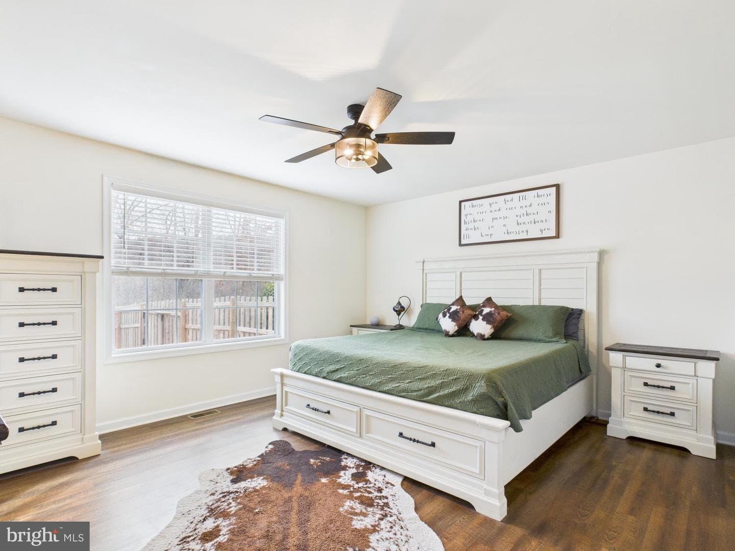 886 Pale Magnolia Drive photo 32