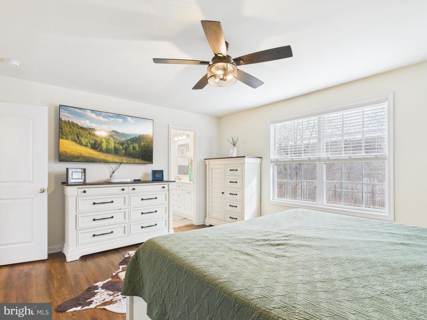 886 Pale Magnolia Drive photo 33