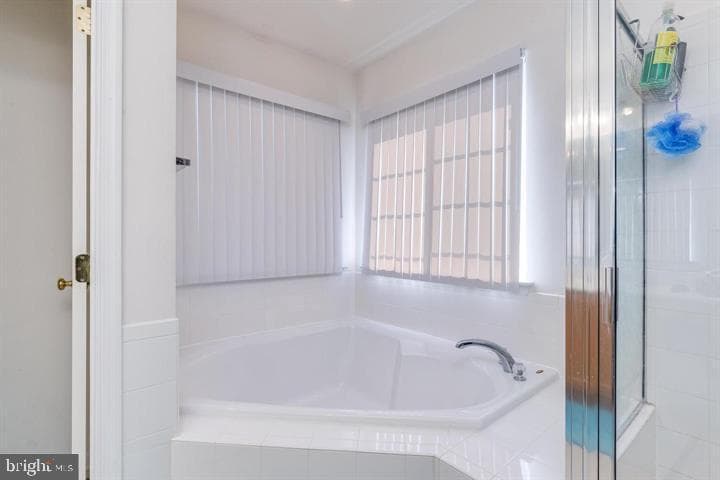124 Chandlers Glen Drive photo 32