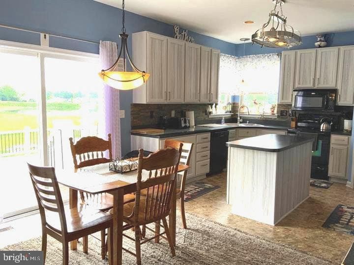 124 Chandlers Glen Drive photo 7