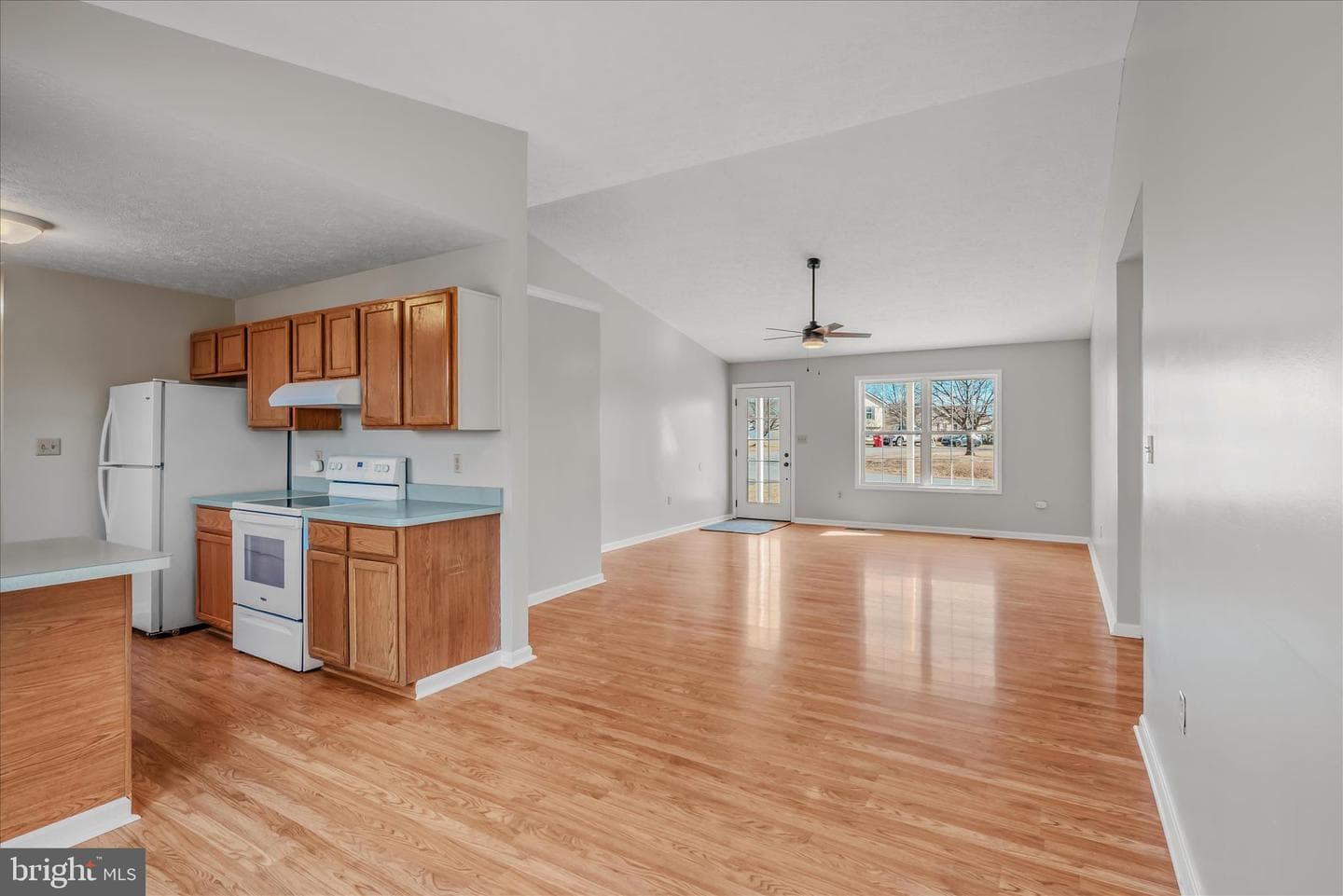 120 Nottingham Boulevard photo 10