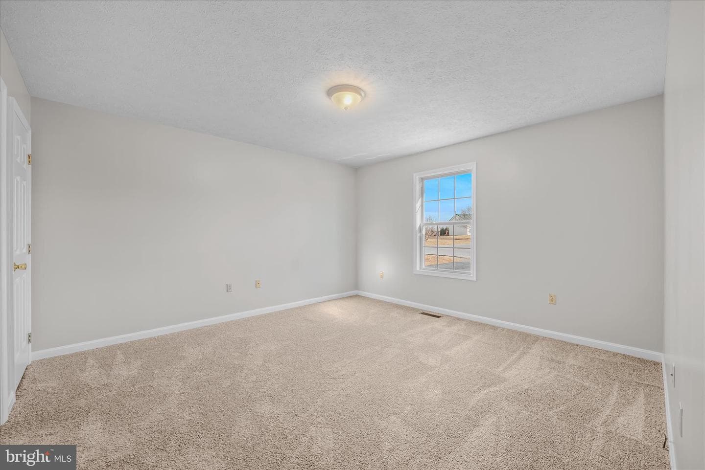 120 Nottingham Boulevard photo 18