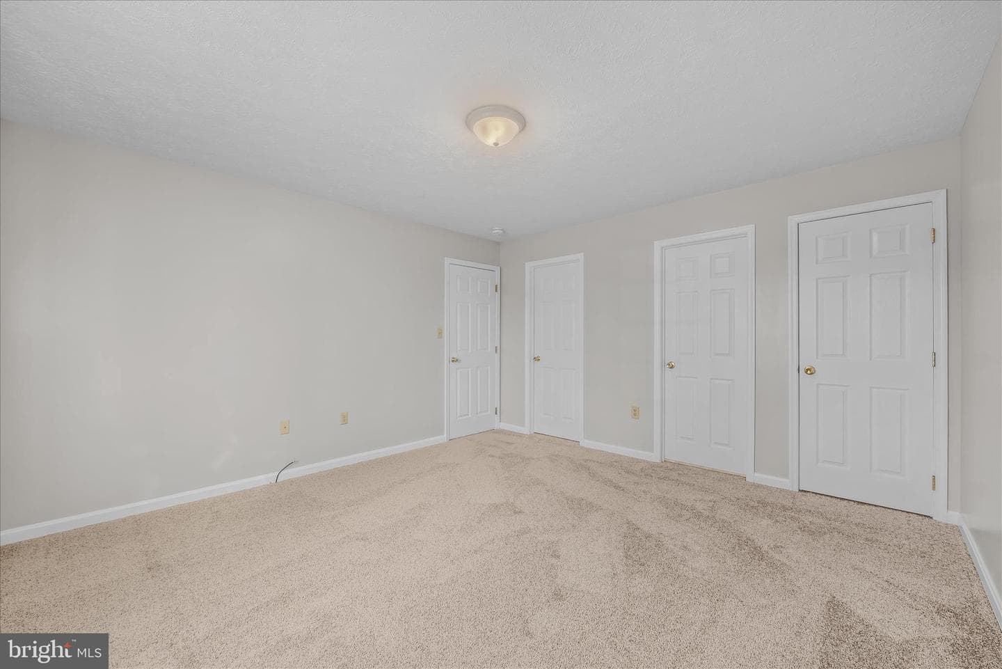 120 Nottingham Boulevard photo 19