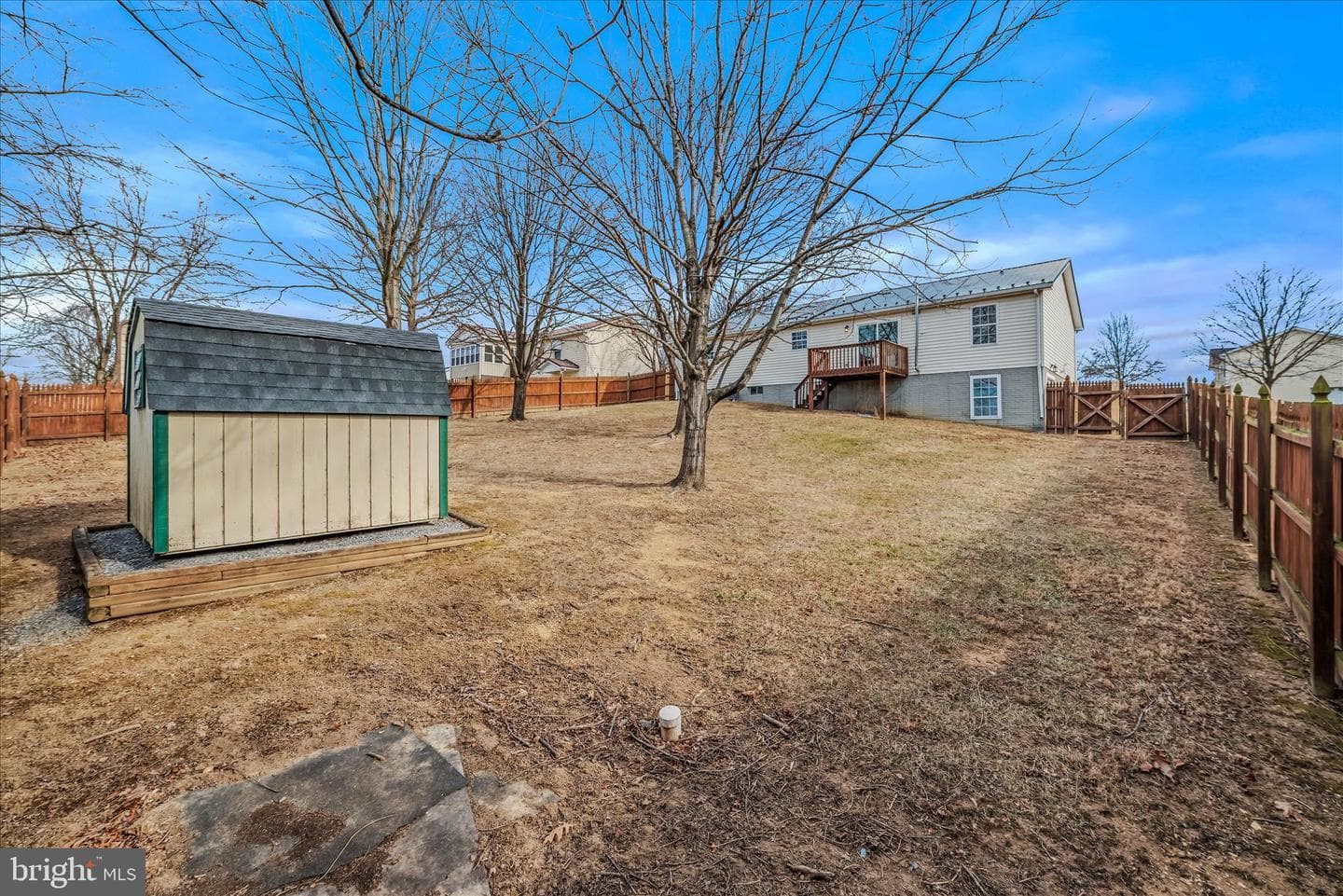 120 Nottingham Boulevard photo 35