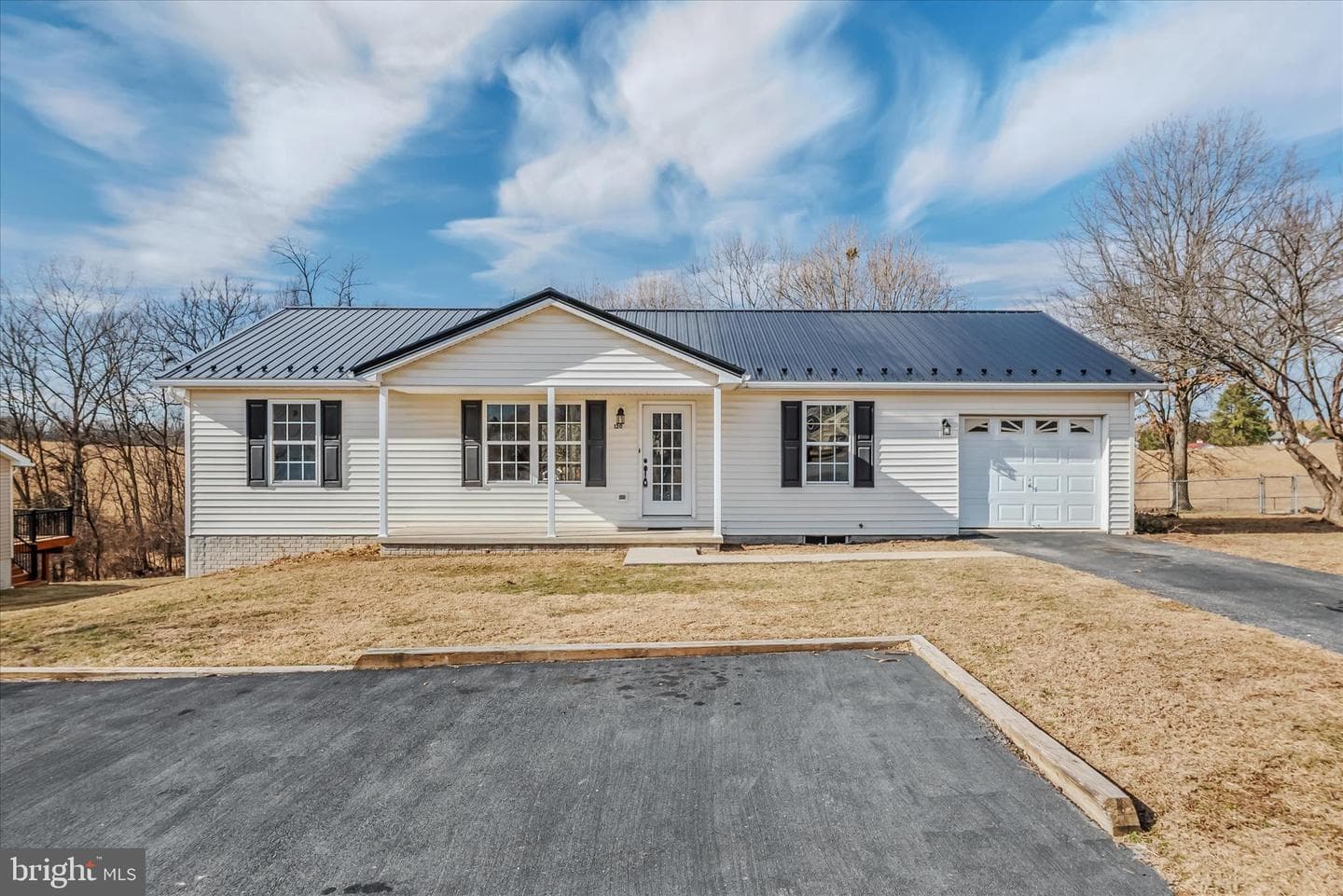120 Nottingham Boulevard photo 5