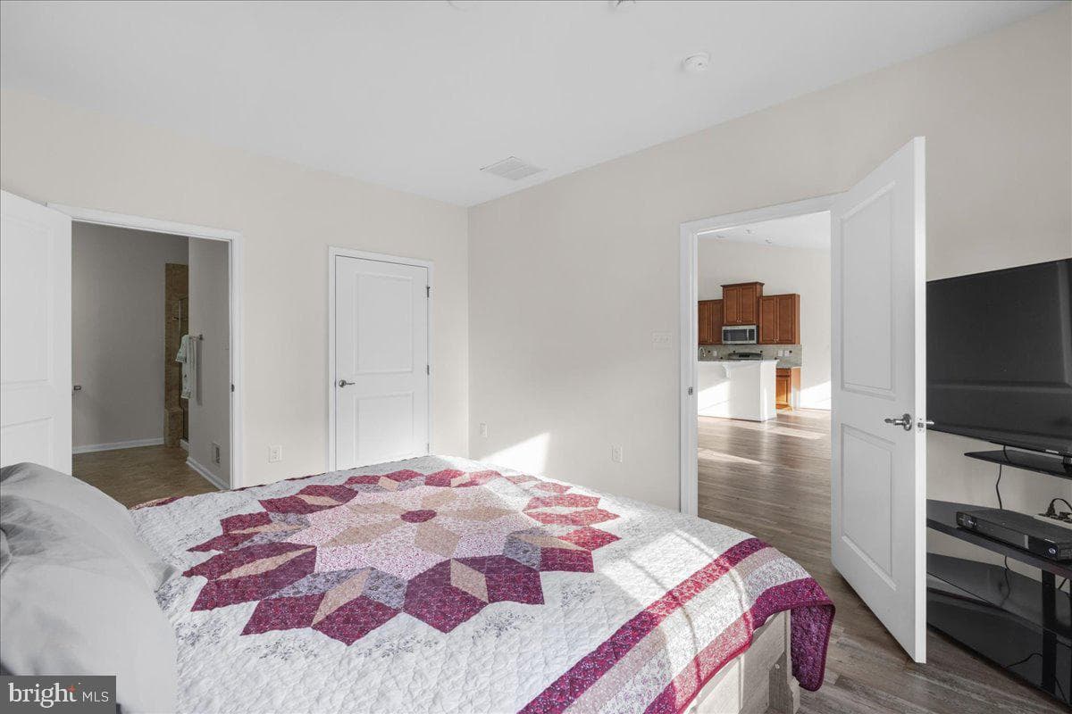 146 Tollerton Trail photo 19