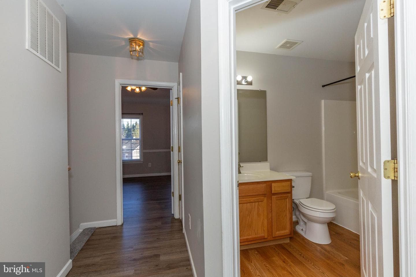 858 Marquette Drive photo 14