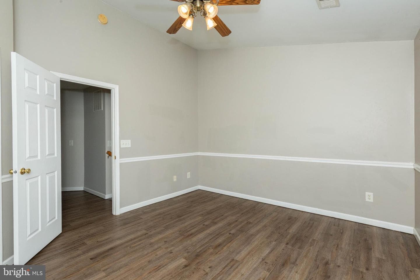 858 Marquette Drive photo 21