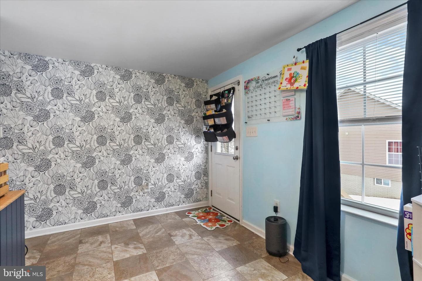 216 Paragon Drive photo 34