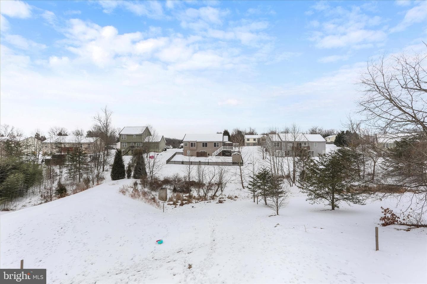 216 Paragon Drive photo 35