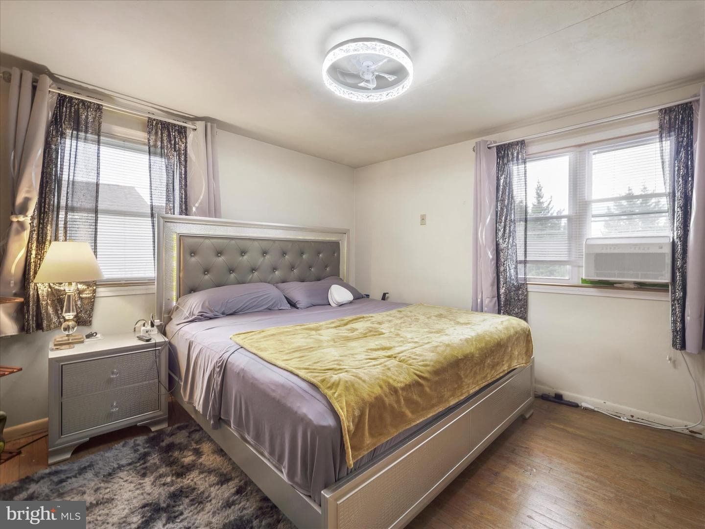 125 Richard Street photo 11