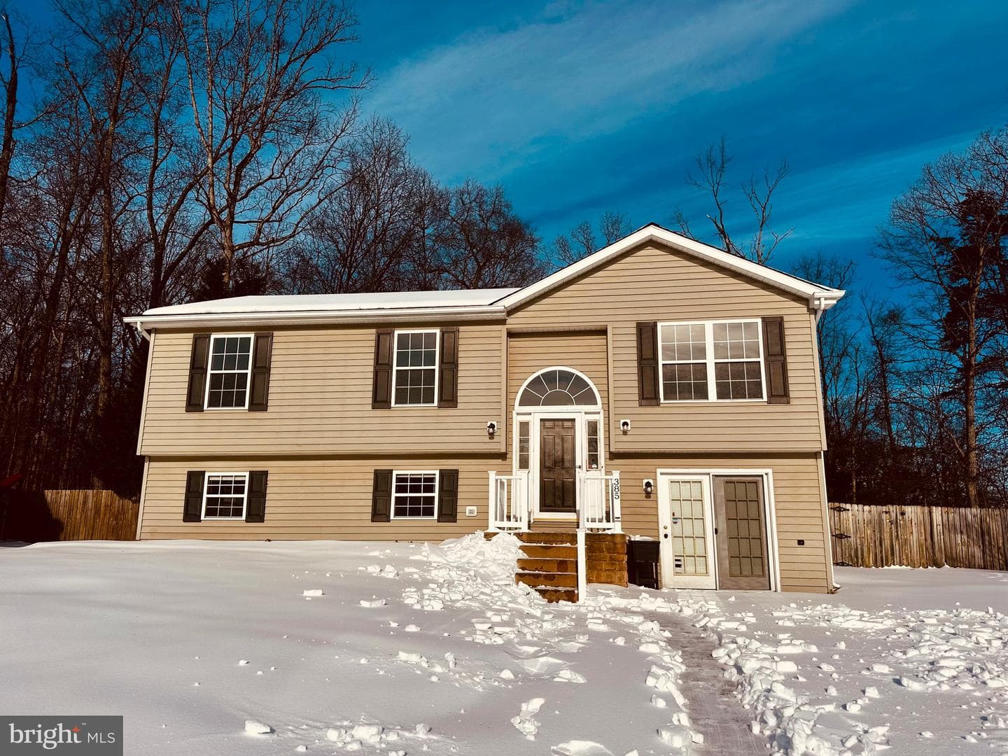 385 Longwood
