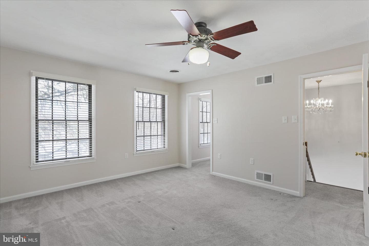 155 Shireoaks Drive photo 35