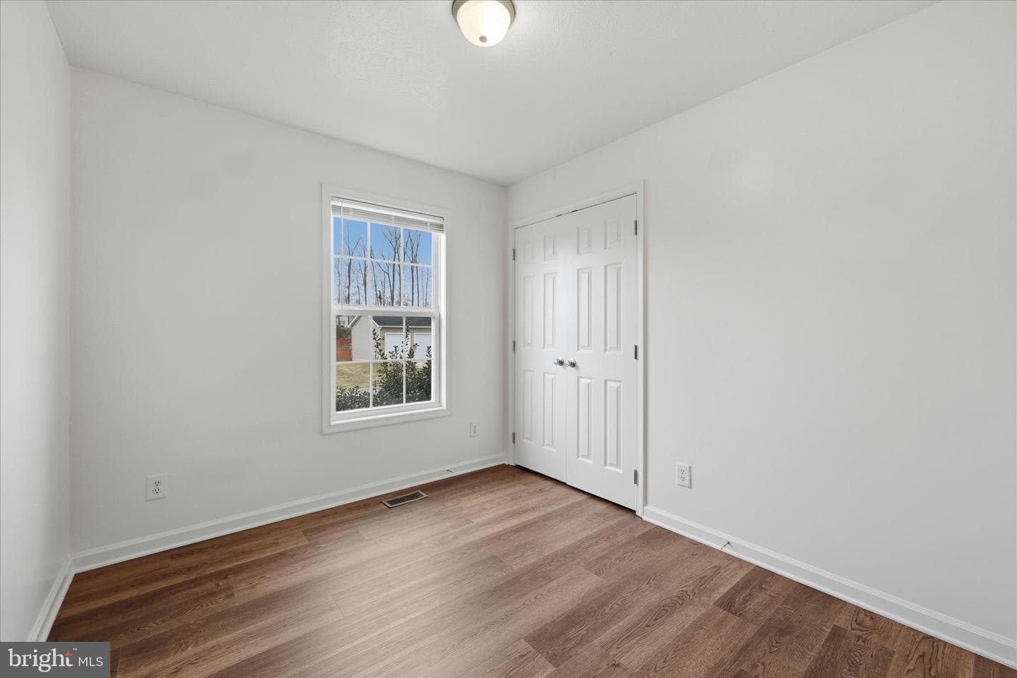 104 Basin Drive photo 12