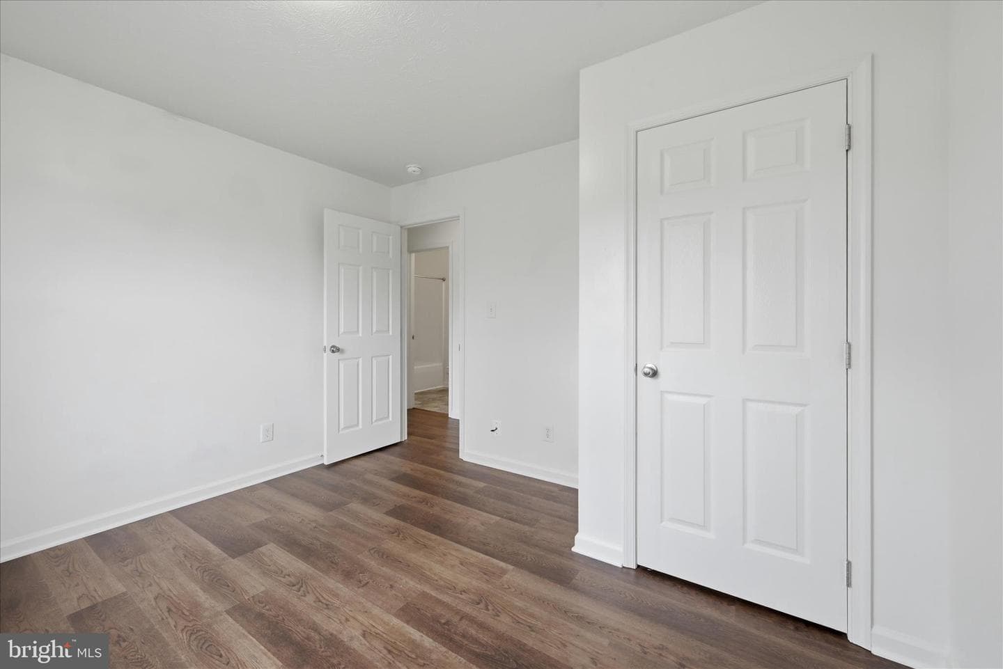 104 Basin Drive photo 15