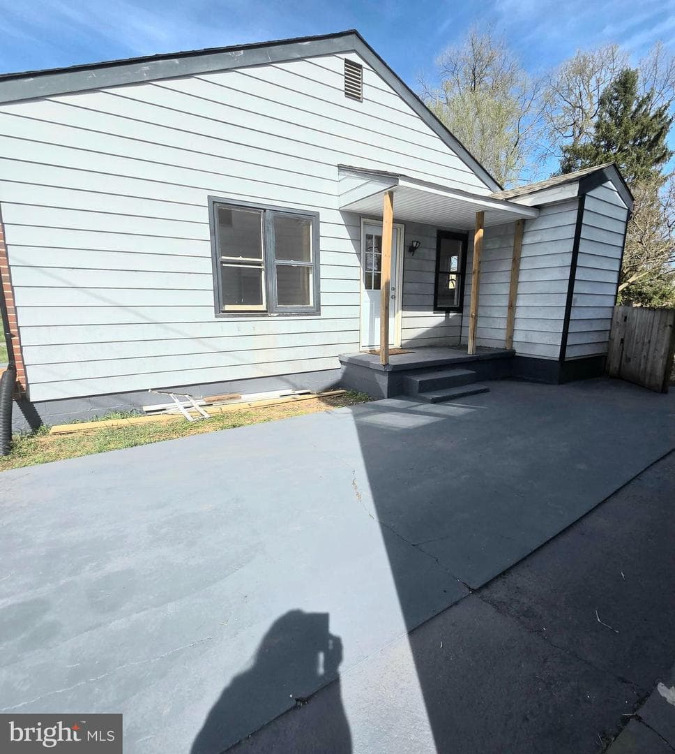 357 Hedrick Avenue photo 54