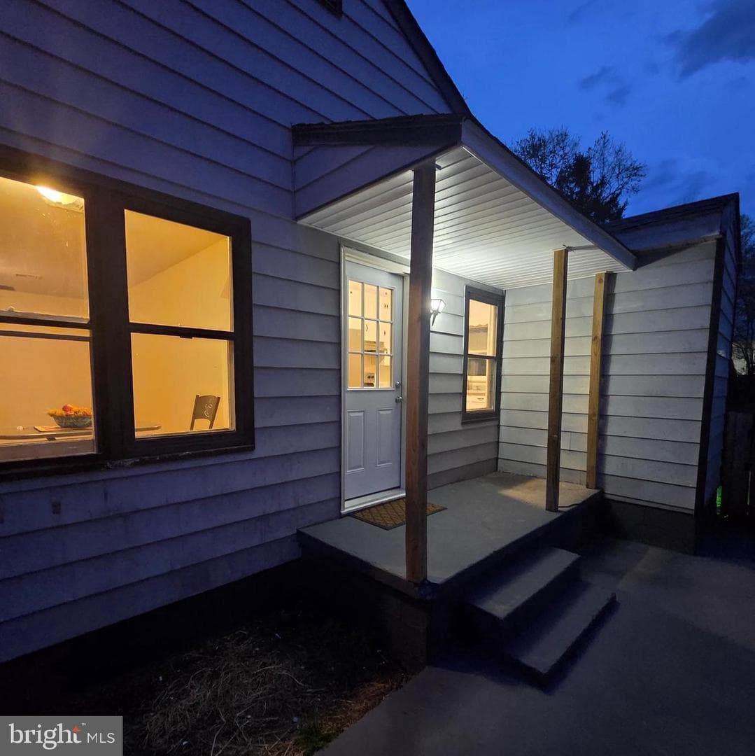357 Hedrick Avenue photo 9