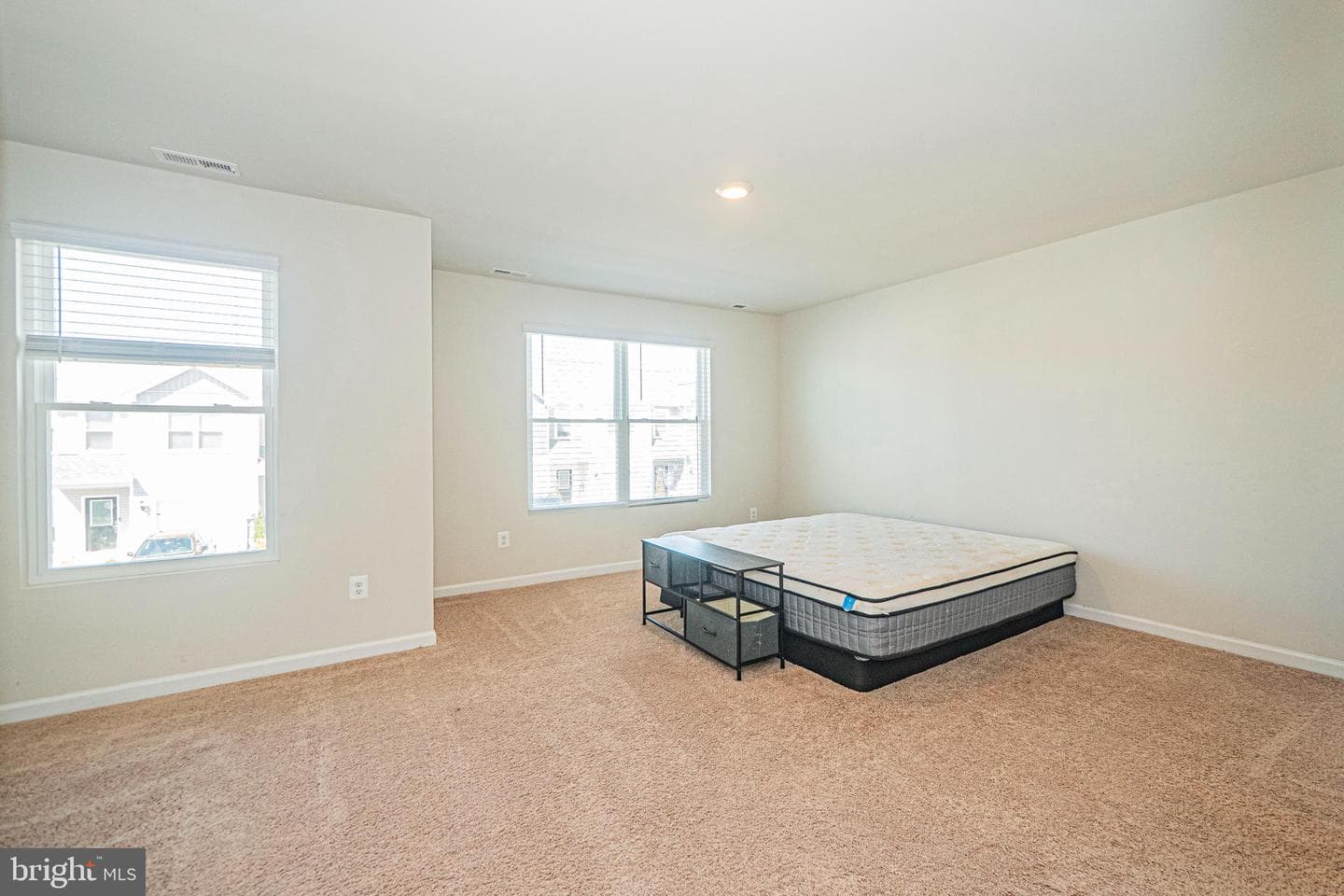 120 Paddington Street photo 14