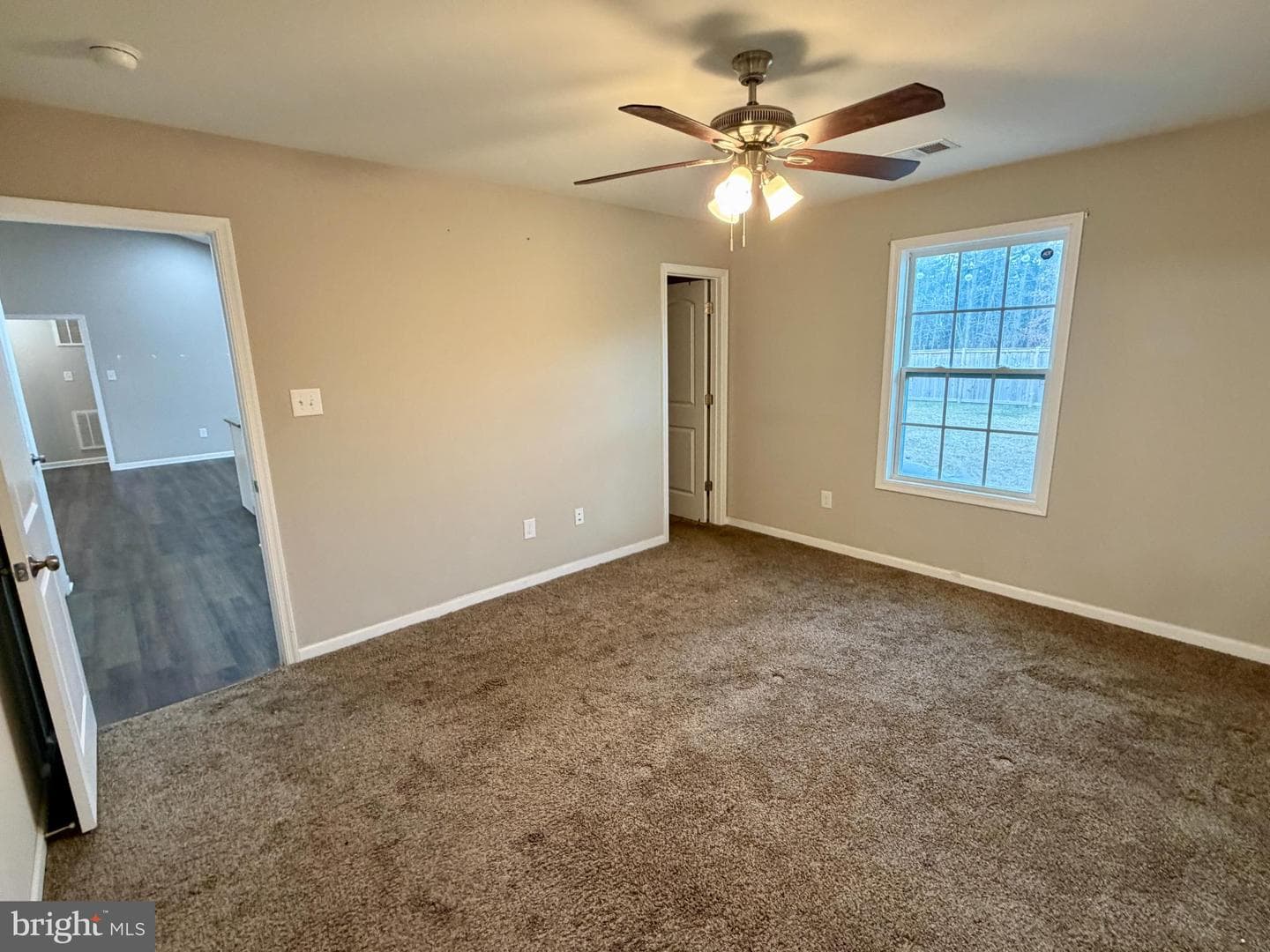 180 Sanibel Way photo 12